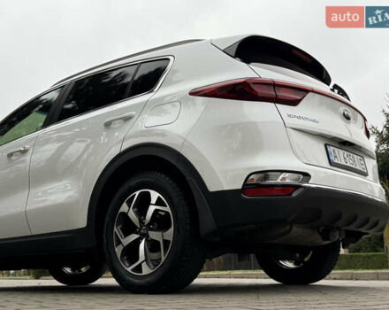 Белый Киа Sportage, объемом двигателя 1.59 л и пробегом 72 тыс. км за 18500 $, фото 18 на Automoto.ua