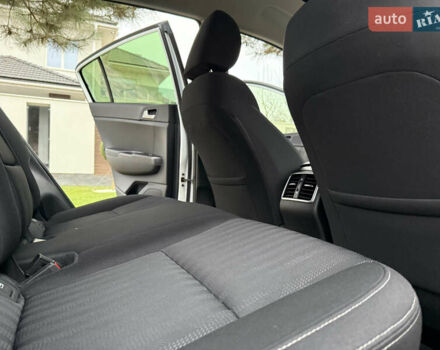 Белый Киа Sportage, объемом двигателя 1.59 л и пробегом 72 тыс. км за 18500 $, фото 90 на Automoto.ua