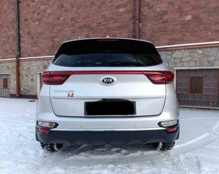 Белый Киа Sportage, объемом двигателя 2 л и пробегом 102 тыс. км за 10200 $, фото 10 на Automoto.ua