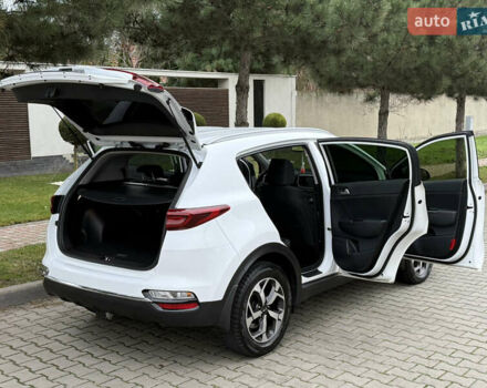 Белый Киа Sportage, объемом двигателя 1.59 л и пробегом 72 тыс. км за 18500 $, фото 73 на Automoto.ua