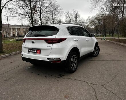 Білий Кіа Sportage, об'ємом двигуна 1.6 л та пробігом 61 тис. км за 19990 $, фото 6 на Automoto.ua