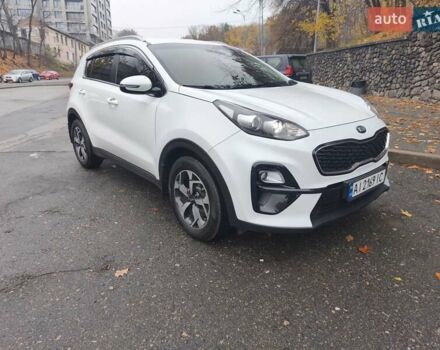 Белый Киа Sportage, объемом двигателя 1.6 л и пробегом 151 тыс. км за 19500 $, фото 2 на Automoto.ua