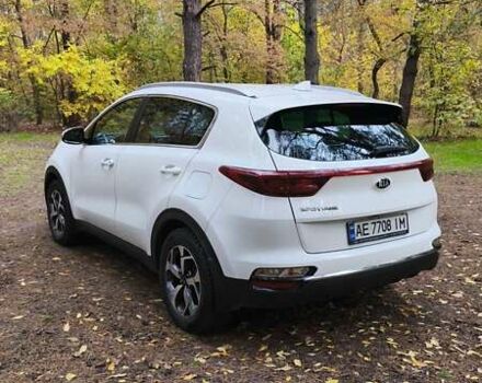 Білий Кіа Sportage, об'ємом двигуна 1.59 л та пробігом 65 тис. км за 17500 $, фото 7 на Automoto.ua