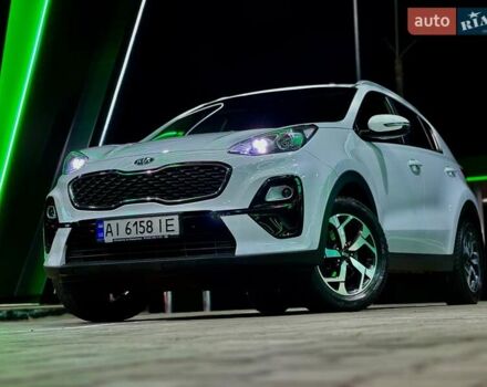 Білий Кіа Sportage, об'ємом двигуна 1.6 л та пробігом 72 тис. км за 18900 $, фото 27 на Automoto.ua