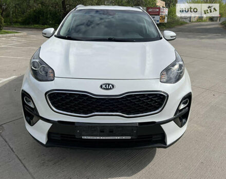 Белый Киа Sportage, объемом двигателя 1.59 л и пробегом 53 тыс. км за 18900 $, фото 3 на Automoto.ua