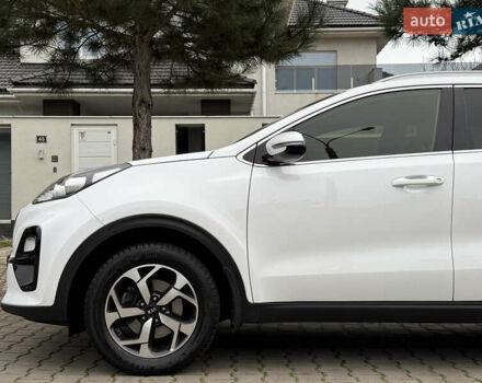 Белый Киа Sportage, объемом двигателя 1.59 л и пробегом 72 тыс. км за 18500 $, фото 40 на Automoto.ua