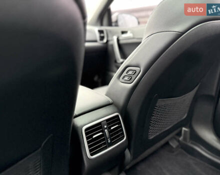Белый Киа Sportage, объемом двигателя 2 л и пробегом 129 тыс. км за 24900 $, фото 11 на Automoto.ua