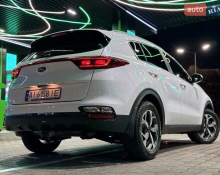 Білий Кіа Sportage, об'ємом двигуна 1.6 л та пробігом 72 тис. км за 18900 $, фото 30 на Automoto.ua