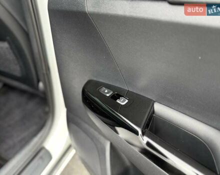 Белый Киа Sportage, объемом двигателя 2 л и пробегом 129 тыс. км за 24900 $, фото 15 на Automoto.ua