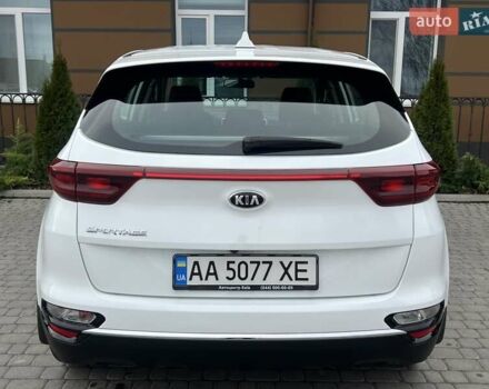 Белый Киа Sportage, объемом двигателя 1.59 л и пробегом 55 тыс. км за 14999 $, фото 4 на Automoto.ua