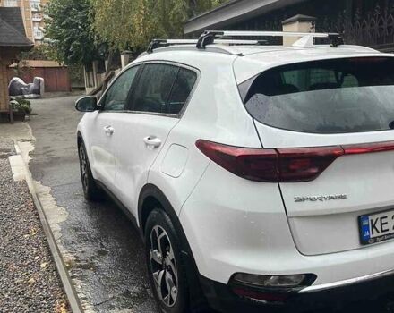 Киа Sportage 2019 в Днепре (Днепропетровске) на Automoto.ua Белый Киа Sportage, объемом двигателя 1.59 л и пробегом 89 тыс. км за 17999 $, фото 2 на Automoto.ua