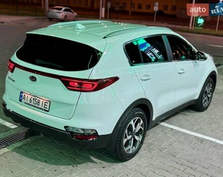 Білий Кіа Sportage, об'ємом двигуна 1.6 л та пробігом 72 тис. км за 18900 $, фото 38 на Automoto.ua
