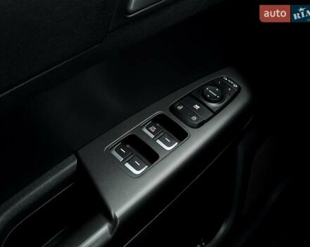 Білий Кіа Sportage, об'ємом двигуна 1.6 л та пробігом 72 тис. км за 18900 $, фото 15 на Automoto.ua