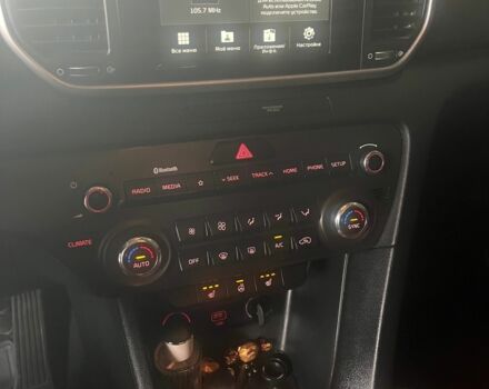 Белый Киа Sportage, объемом двигателя 1.6 л и пробегом 147 тыс. км за 16500 $, фото 12 на Automoto.ua