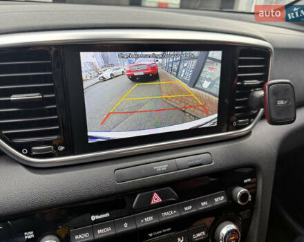 Белый Киа Sportage, объемом двигателя 2 л и пробегом 129 тыс. км за 24900 $, фото 37 на Automoto.ua