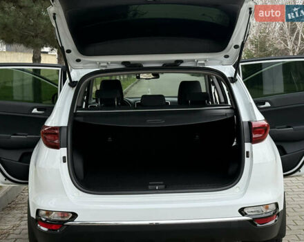 Белый Киа Sportage, объемом двигателя 1.59 л и пробегом 72 тыс. км за 18500 $, фото 77 на Automoto.ua