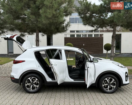 Белый Киа Sportage, объемом двигателя 1.59 л и пробегом 72 тыс. км за 18500 $, фото 72 на Automoto.ua