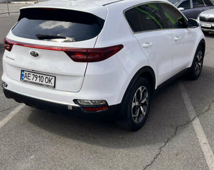 Белый Киа Sportage, объемом двигателя 1.59 л и пробегом 57 тыс. км за 18500 $, фото 6 на Automoto.ua