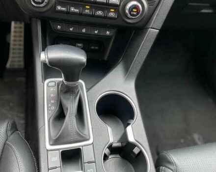 Белый Киа Sportage, объемом двигателя 0 л и пробегом 101 тыс. км за 16500 $, фото 5 на Automoto.ua
