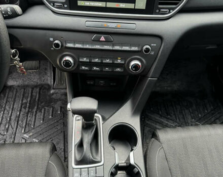 Білий Кіа Sportage, об'ємом двигуна 2.36 л та пробігом 47 тис. км за 17500 $, фото 22 на Automoto.ua