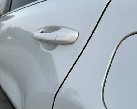 Білий Кіа Sportage, об'ємом двигуна 1.6 л та пробігом 90 тис. км за 23500 $, фото 6 на Automoto.ua