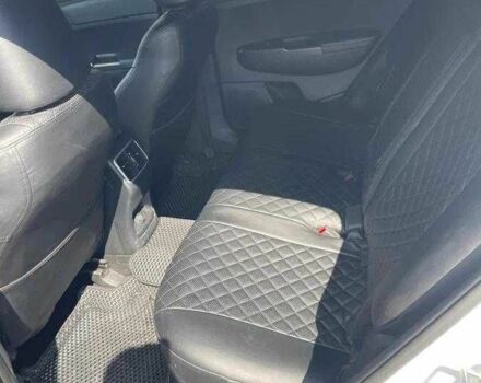 Білий Кіа Sportage, об'ємом двигуна 2.4 л та пробігом 78 тис. км за 15000 $, фото 5 на Automoto.ua