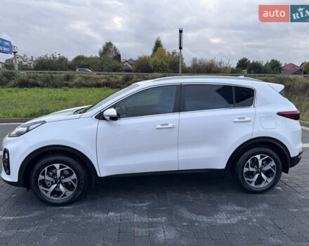 Білий Кіа Sportage, об'ємом двигуна 1.6 л та пробігом 49 тис. км за 18500 $, фото 6 на Automoto.ua