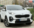 Білий Кіа Sportage, об'ємом двигуна 1.59 л та пробігом 105 тис. км за 17300 $, фото 3 на Automoto.ua