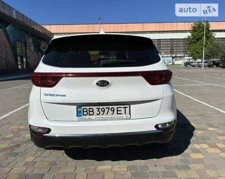 Белый Киа Sportage, объемом двигателя 1.6 л и пробегом 48 тыс. км за 18900 $, фото 73 на Automoto.ua