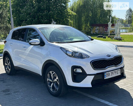 Белый Киа Sportage, объемом двигателя 1.6 л и пробегом 48 тыс. км за 18900 $, фото 22 на Automoto.ua