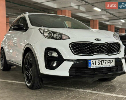 Білий Кіа Sportage, об'ємом двигуна 1.6 л та пробігом 80 тис. км за 21000 $, фото 10 на Automoto.ua
