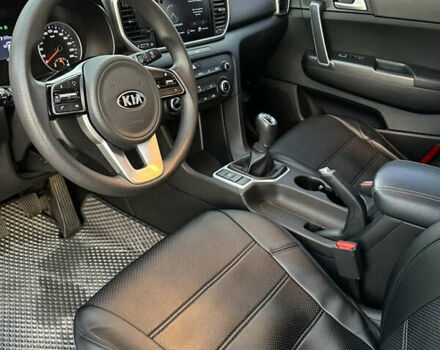 Белый Киа Sportage, объемом двигателя 1.6 л и пробегом 51 тыс. км за 17500 $, фото 11 на Automoto.ua