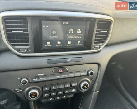 Білий Кіа Sportage, об'ємом двигуна 1.59 л та пробігом 137 тис. км за 16800 $, фото 12 на Automoto.ua