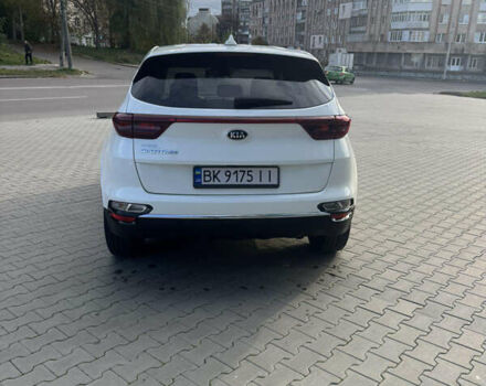 Белый Киа Sportage, объемом двигателя 2.36 л и пробегом 45 тыс. км за 17500 $, фото 4 на Automoto.ua