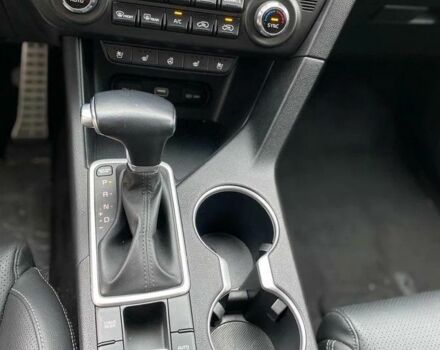 Белый Киа Sportage, объемом двигателя 2 л и пробегом 98 тыс. км за 15200 $, фото 5 на Automoto.ua