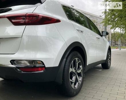 Белый Киа Sportage, объемом двигателя 1.59 л и пробегом 81 тыс. км за 17500 $, фото 4 на Automoto.ua