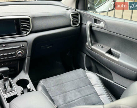 Білий Кіа Sportage, об'ємом двигуна 1.6 л та пробігом 80 тис. км за 21000 $, фото 20 на Automoto.ua