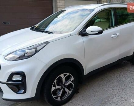 Білий Кіа Sportage, об'ємом двигуна 1.59 л та пробігом 50 тис. км за 19500 $, фото 1 на Automoto.ua