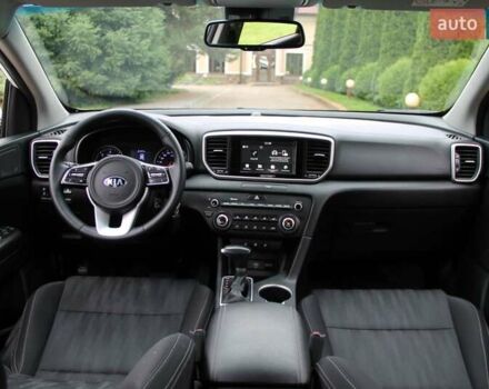 Белый Киа Sportage, объемом двигателя 1.6 л и пробегом 136 тыс. км за 18500 $, фото 18 на Automoto.ua