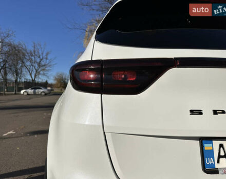 Білий Кіа Sportage, об'ємом двигуна 1.59 л та пробігом 69 тис. км за 17500 $, фото 30 на Automoto.ua