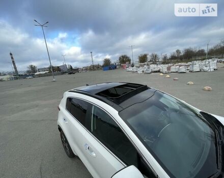 Белый Киа Sportage, объемом двигателя 2.4 л и пробегом 5 тыс. км за 24500 $, фото 48 на Automoto.ua