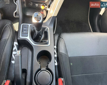 Білий Кіа Sportage, об'ємом двигуна 1.59 л та пробігом 69 тис. км за 17500 $, фото 23 на Automoto.ua