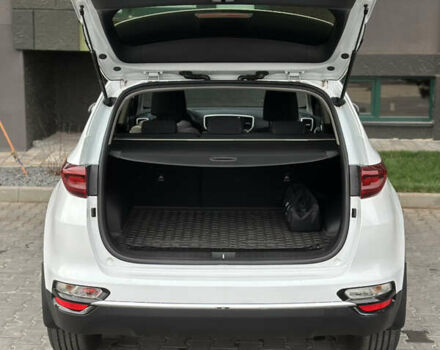 Белый Киа Sportage, объемом двигателя 1.59 л и пробегом 40 тыс. км за 19000 $, фото 7 на Automoto.ua