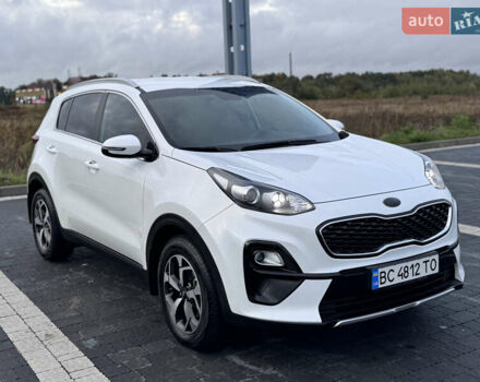 Білий Кіа Sportage, об'ємом двигуна 1.6 л та пробігом 49 тис. км за 18500 $, фото 5 на Automoto.ua