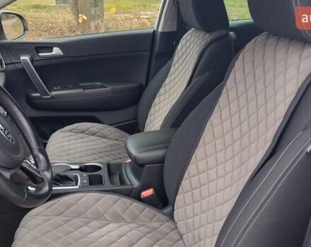 Белый Киа Sportage, объемом двигателя 1.59 л и пробегом 22 тыс. км за 20900 $, фото 19 на Automoto.ua