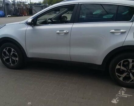 Белый Киа Sportage, объемом двигателя 1.59 л и пробегом 38 тыс. км за 20000 $, фото 4 на Automoto.ua