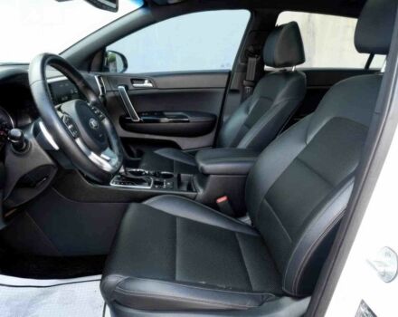 Білий Кіа Sportage, об'ємом двигуна 2.4 л та пробігом 45 тис. км за 13000 $, фото 8 на Automoto.ua