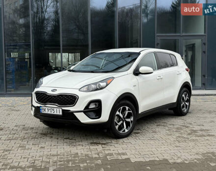 Білий Кіа Sportage, об'ємом двигуна 2.36 л та пробігом 47 тис. км за 17500 $, фото 33 на Automoto.ua