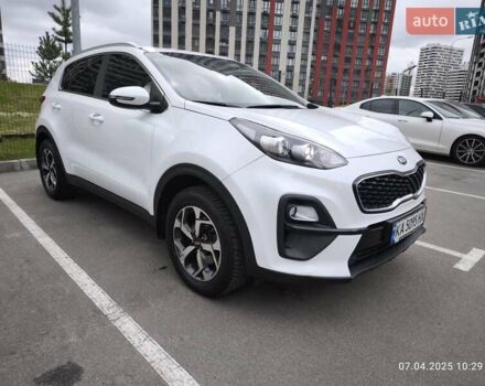Киа Sportage 2020 в Киеве на Automoto.ua Белый Киа Sportage, объемом двигателя 1.59 л и пробегом 72 тыс. км за 17500 $, фото 1 на Automoto.ua