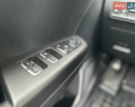 Белый Киа Sportage, объемом двигателя 1.59 л и пробегом 40 тыс. км за 19000 $, фото 11 на Automoto.ua